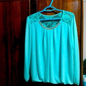 Women blouse